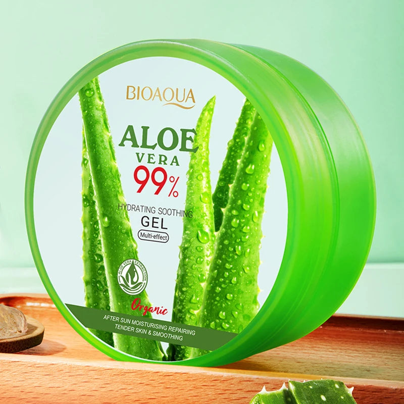 BIOAQUA Aloe Vera Soothing Gel